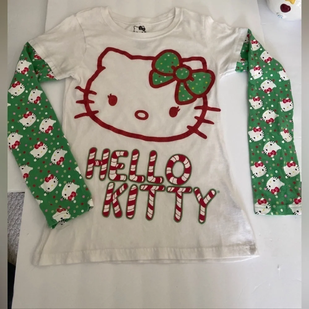 Hello Kitty Authentic Merry Christmas Kids Polo Size 10/12 100% Cotton - Picture 1 of 5